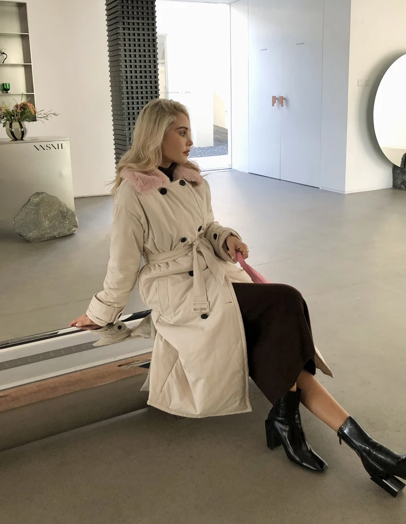 2025 Women Winter Stylish Thick Warm Fur collar Long Parka Runway Designer long Coat Female Overcoat