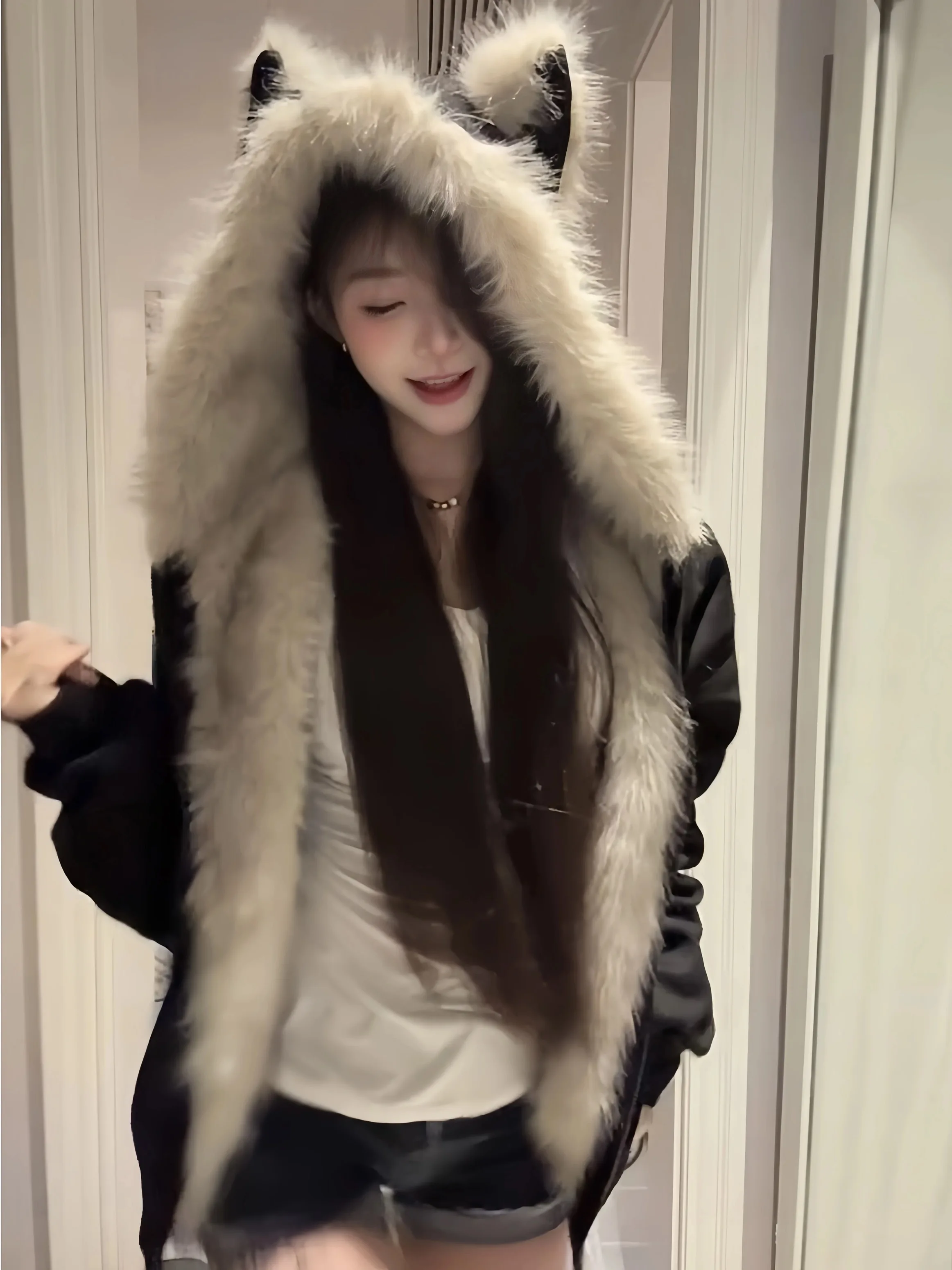 Winter New Elegant Liner Fur Loose Coat Women Y2k Fur Collar Hood Thick Fashion Parkas Casual Outerwear Cotton Padded Jackets