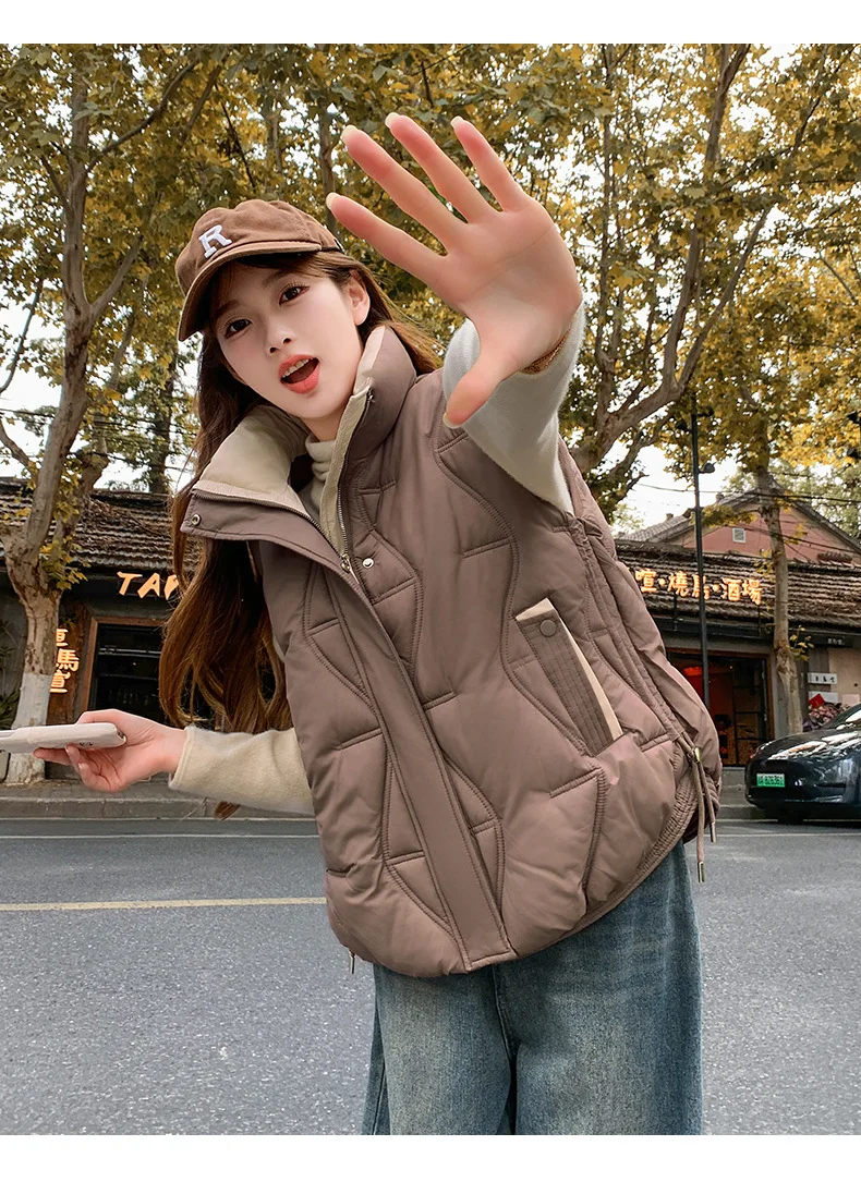 Stand Collar Quilted Puffer Vest Women Sleeveless Gilet Drawstring Hem Side Pockets Relaxed Silhouette Daily Outerwear Trendy