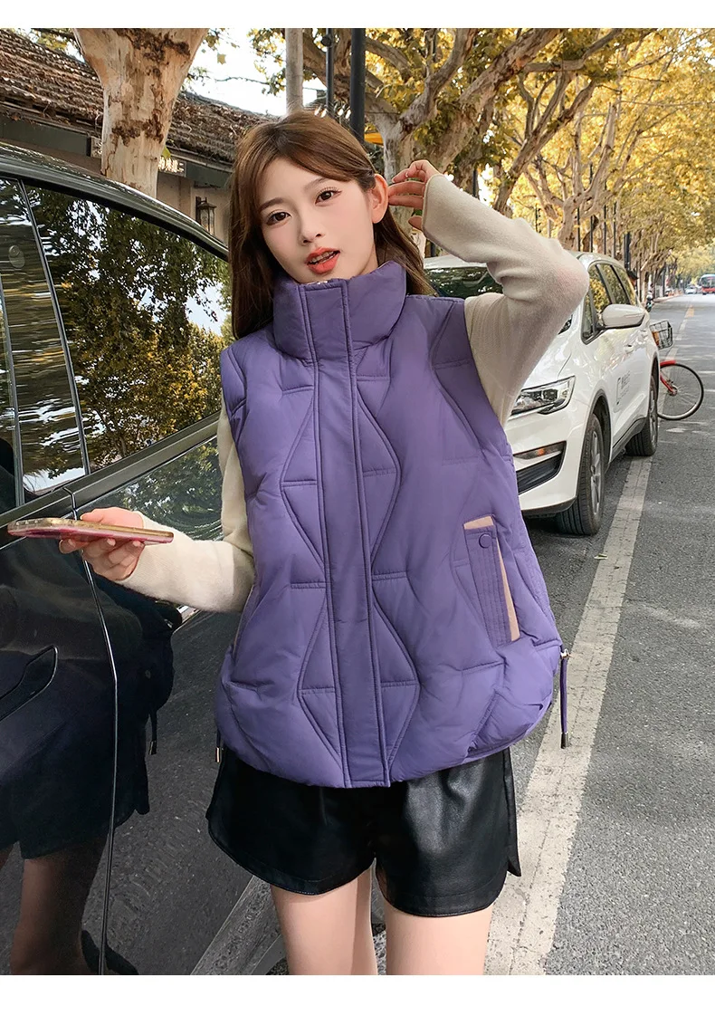 Stand Collar Quilted Puffer Vest Women Sleeveless Gilet Drawstring Hem Side Pockets Relaxed Silhouette Daily Outerwear Trendy