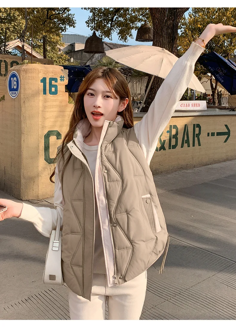 Stand Collar Quilted Puffer Vest Women Sleeveless Gilet Drawstring Hem Side Pockets Relaxed Silhouette Daily Outerwear Trendy