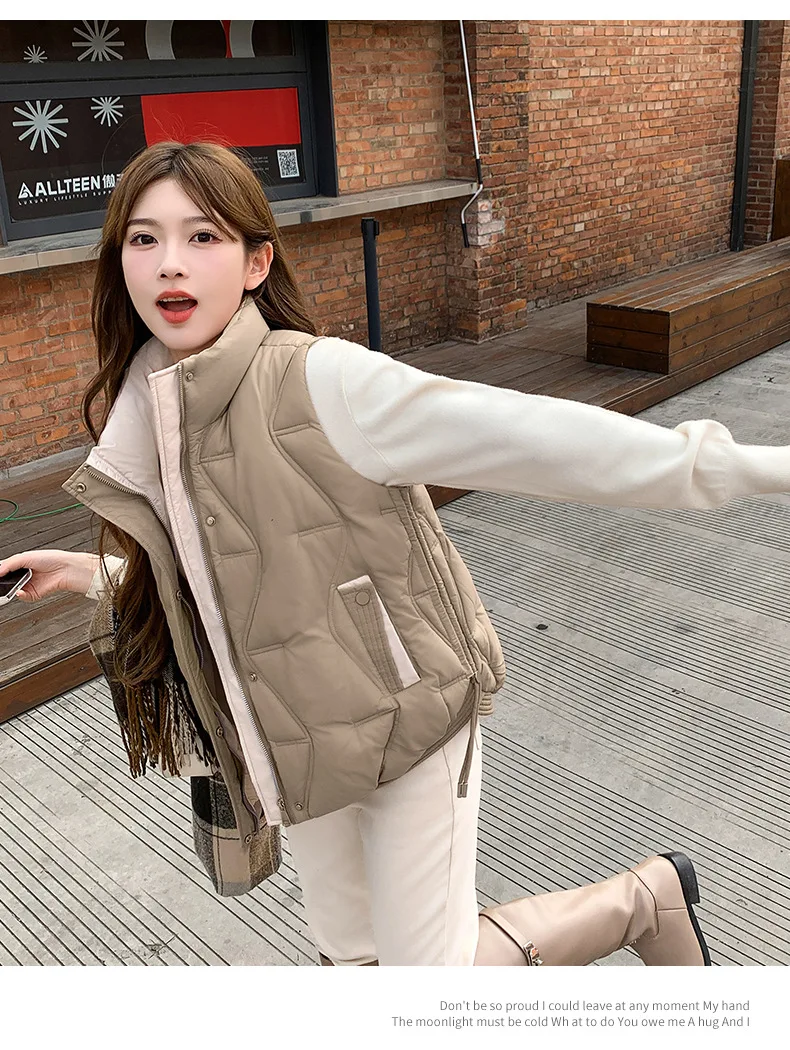 Stand Collar Quilted Puffer Vest Women Sleeveless Gilet Drawstring Hem Side Pockets Relaxed Silhouette Daily Outerwear Trendy
