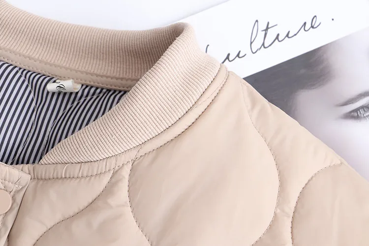 Oversize Women Lightweight Cotton Coat 2025 New Middle-Aged Women Loose Cotton Padded Jacket Women Quilted Jacket Thin Outerwear
