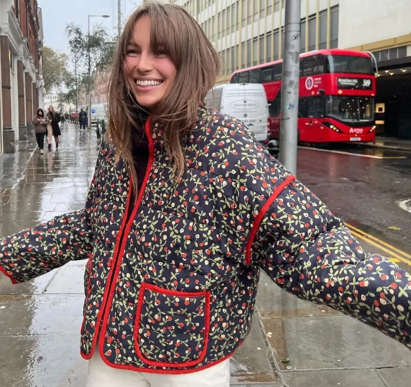 New 2026 Autumn Women's Fashion Reversible Quilted Jacket Vintage Floral Print Long Sleeve Cardigan Coat Chic Woman Streetwear
