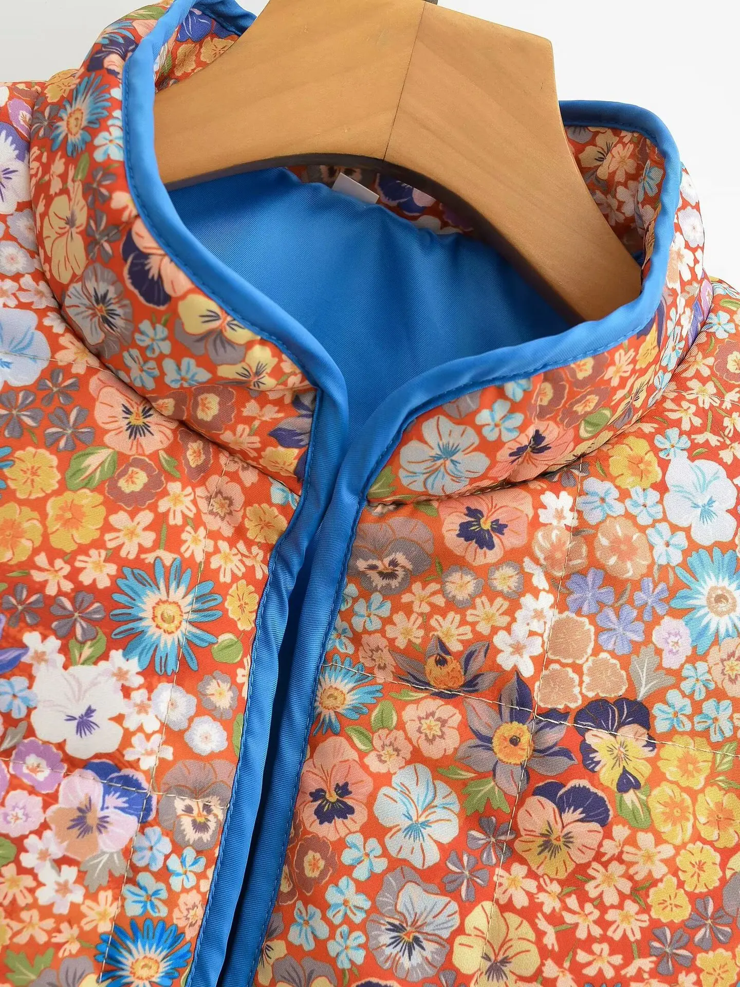 New 2026 Autumn Women's Fashion Reversible Quilted Jacket Vintage Floral Print Long Sleeve Cardigan Coat Chic Woman Streetwear