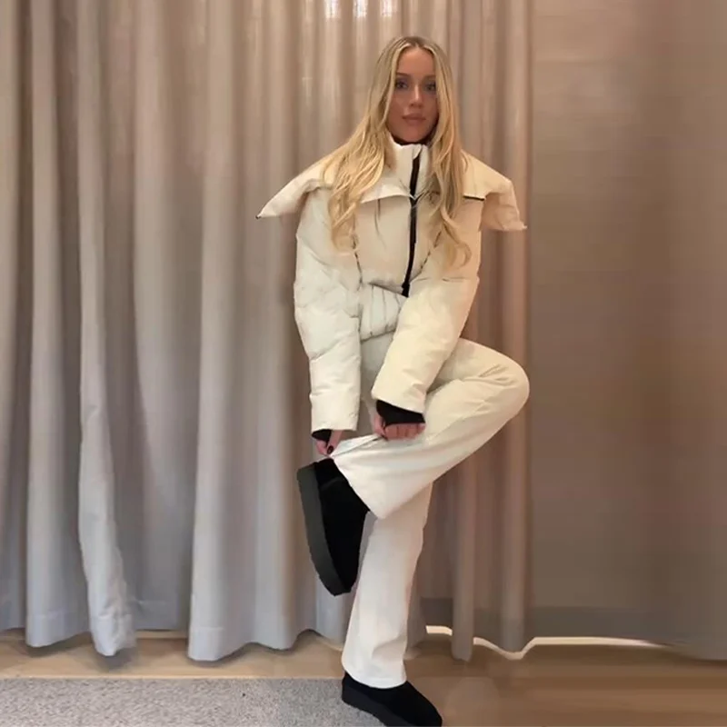 Casual Hoodie Thicken Belts Coats Women Solid Full Sleeve Stand Collar Closed Zippers Coat Female 2025 Winter Lady Outwears