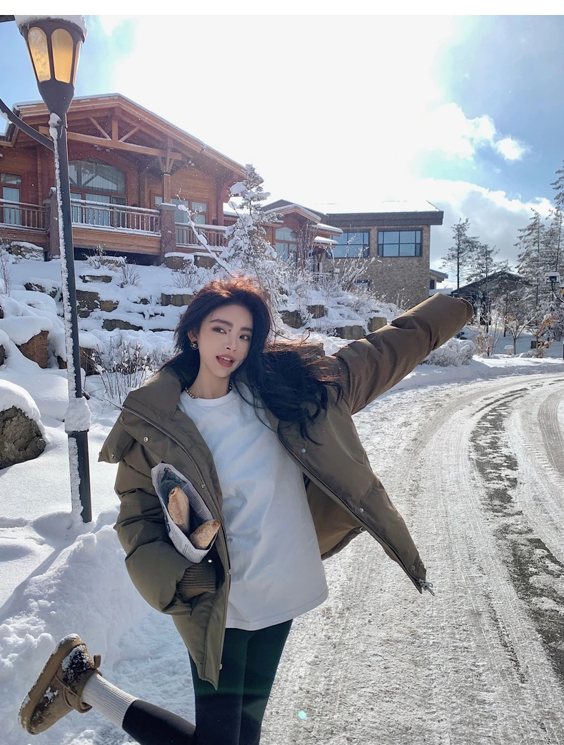Outdoor Women's Winter Padded Jacket Coat 2025 New Cotton Hooded Solid Thick Parka Waterproof Puffy Korean Fashion
