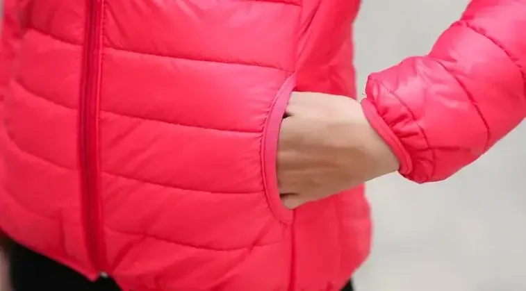 Jackets for Women Quilted Padded Lightweight Puffer Woman Coat Hoodie Short Yellow Thick Padding Feather Cropped Cute Modern Hot