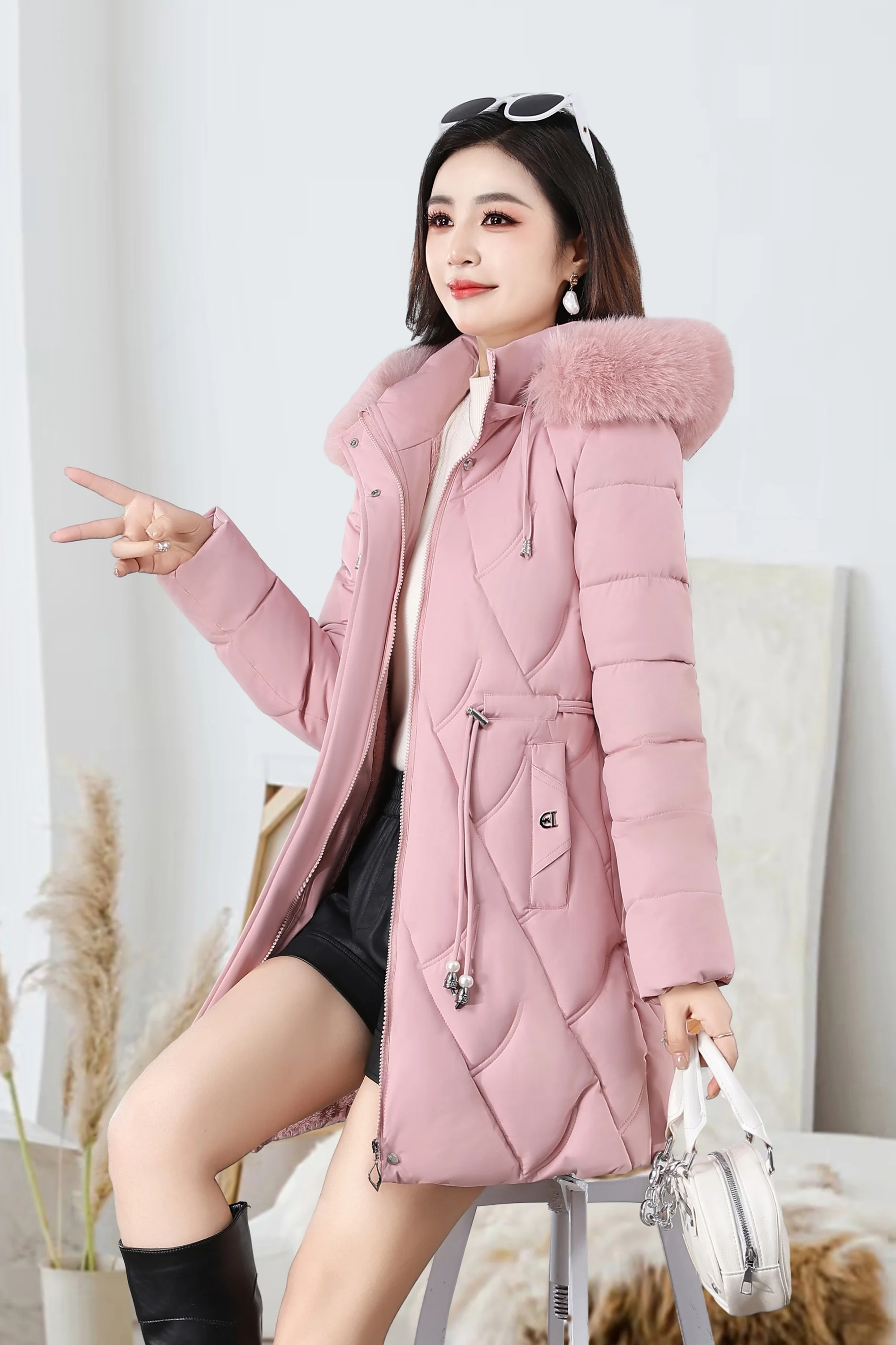 2026 Fashion Winter Women Parkas Long Slim Fashion Korean Big Fur Collar Zipper All-match Warm Down Jacket