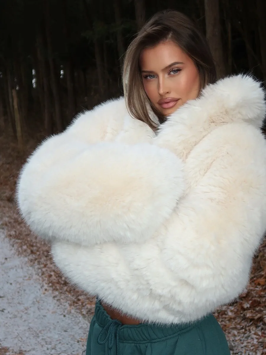 Winter Street Faux Fur Jacket Women Lapel Collar Long Sleeve Thick Furry Short Outerwear High Quality Warm Fluffy Coat