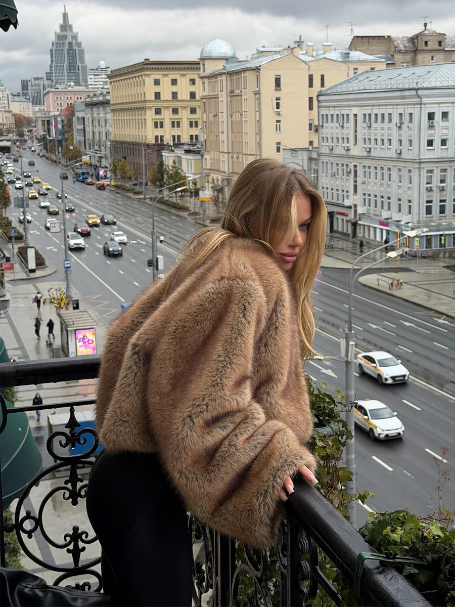 Winter V Neck Cropped Faux Fur Coat Women Batwing Long Sleeve Fluffy Mottled Tone Thicken Warm Loose Oversized Jacket Outerwear