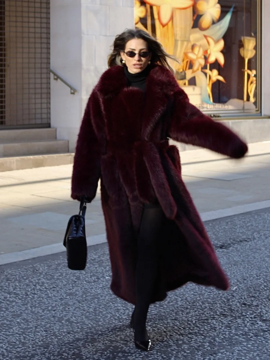 Winter Luxury Lapel Plush Loose Overcoat Outwears High Quality Long Faux Fur Jacket Coat Women Warm Burgundy Belted Maxi Jacket