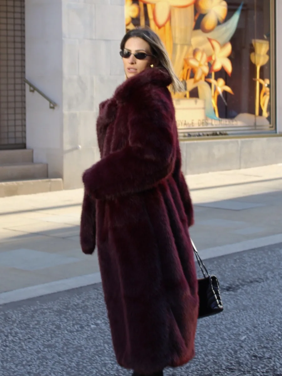 Winter Luxury Lapel Plush Loose Overcoat Outwears High Quality Long Faux Fur Jacket Coat Women Warm Burgundy Belted Maxi Jacket