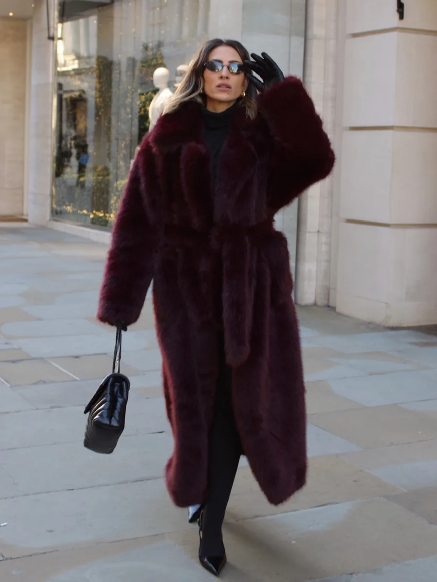 Winter Luxury Lapel Plush Loose Overcoat Outwears High Quality Long Faux Fur Jacket Coat Women Warm Burgundy Belted Maxi Jacket