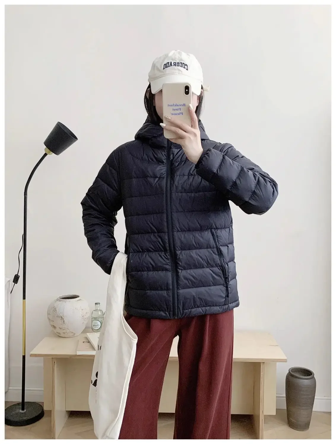Winter 2026 New Hooded Warm Cotton Padded Coat Female Thin Down Jacket Women Parkas Fashion Simple Outwear Temperament Overwear