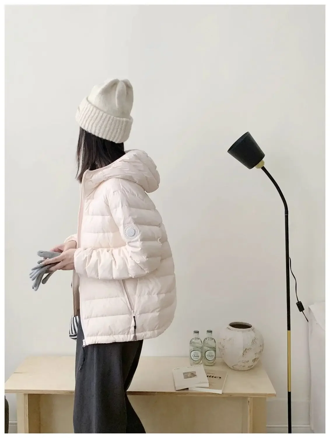 Winter 2026 New Hooded Warm Cotton Padded Coat Female Thin Down Jacket Women Parkas Fashion Simple Outwear Temperament Overwear