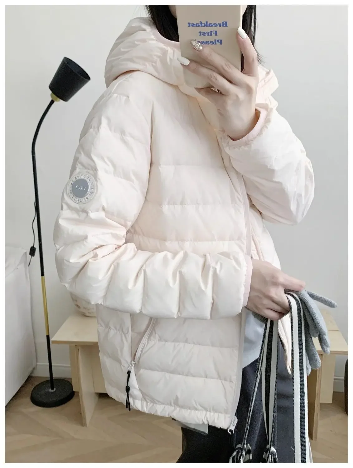 Winter 2026 New Hooded Warm Cotton Padded Coat Female Thin Down Jacket Women Parkas Fashion Simple Outwear Temperament Overwear