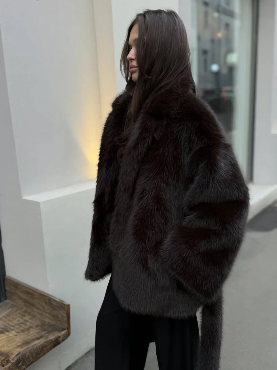Winter Women High Quality Big Fur Collar Fluffy Imitation Fur Loose Jacket Overcoat Elegant Luxury Thick Warm Faux Fur Jacket