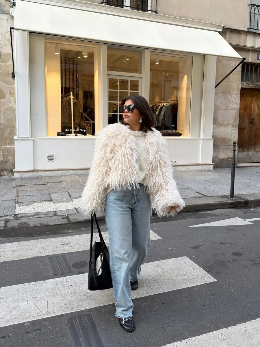 Winter Chic Street Girls Round Neck Jacket Faux Sheep Fur Coat Women Fluffy Warm Fur Cardigan Cotton Jacket Cropped Outerwear