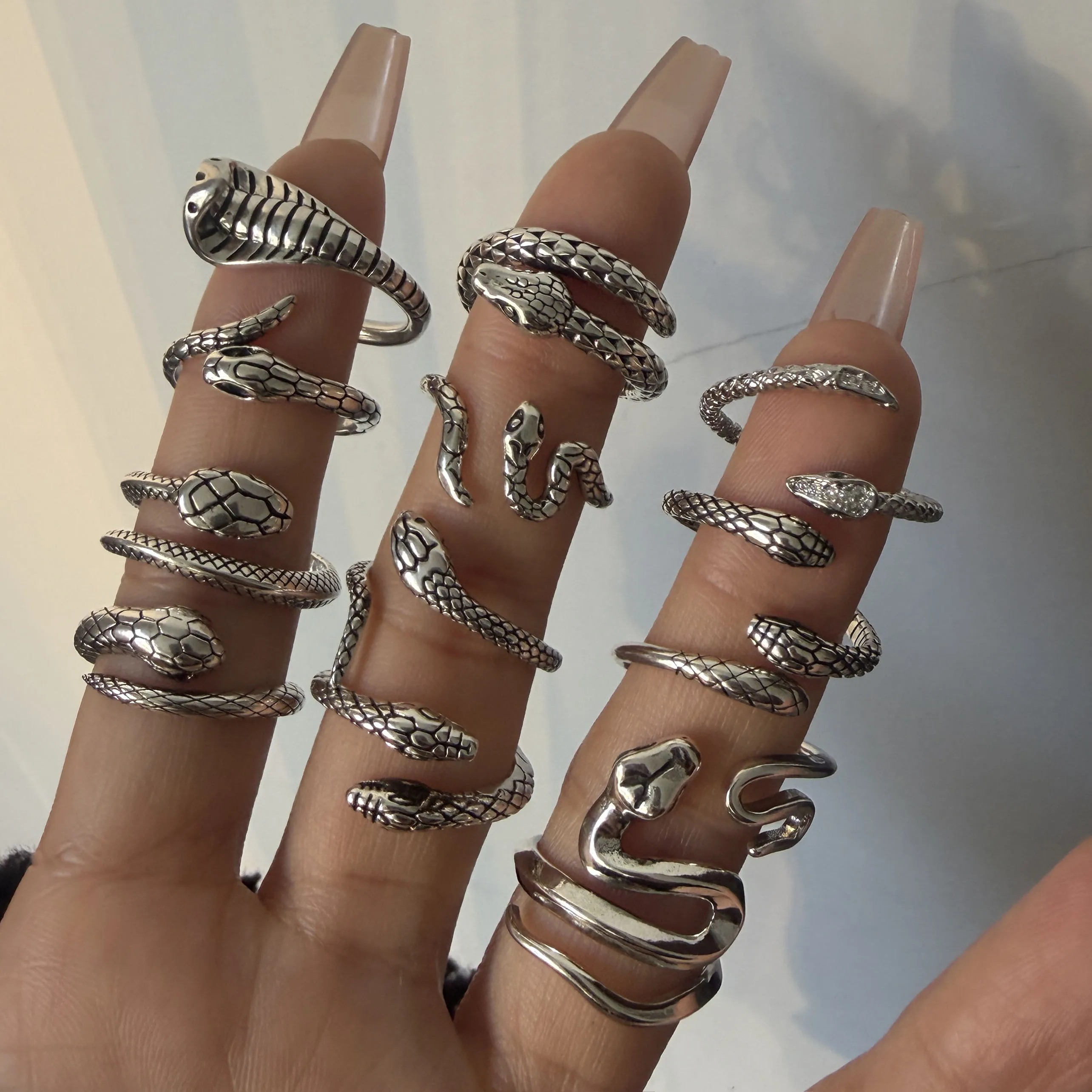 925 Sterling Silver Rings for Women Couple Minimalist Handmade Simple Vintage Snake Ring Fine Jewelry Gift Prevent Allergy