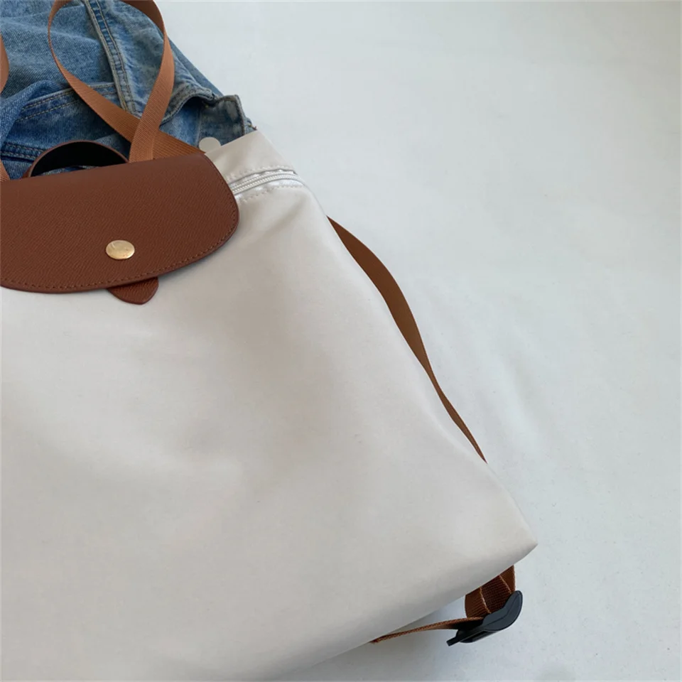Ladies Fashion Trending Backpack Large Capacity Portable Travel College Student School Bag Female Casual Versatile Shopping Bag