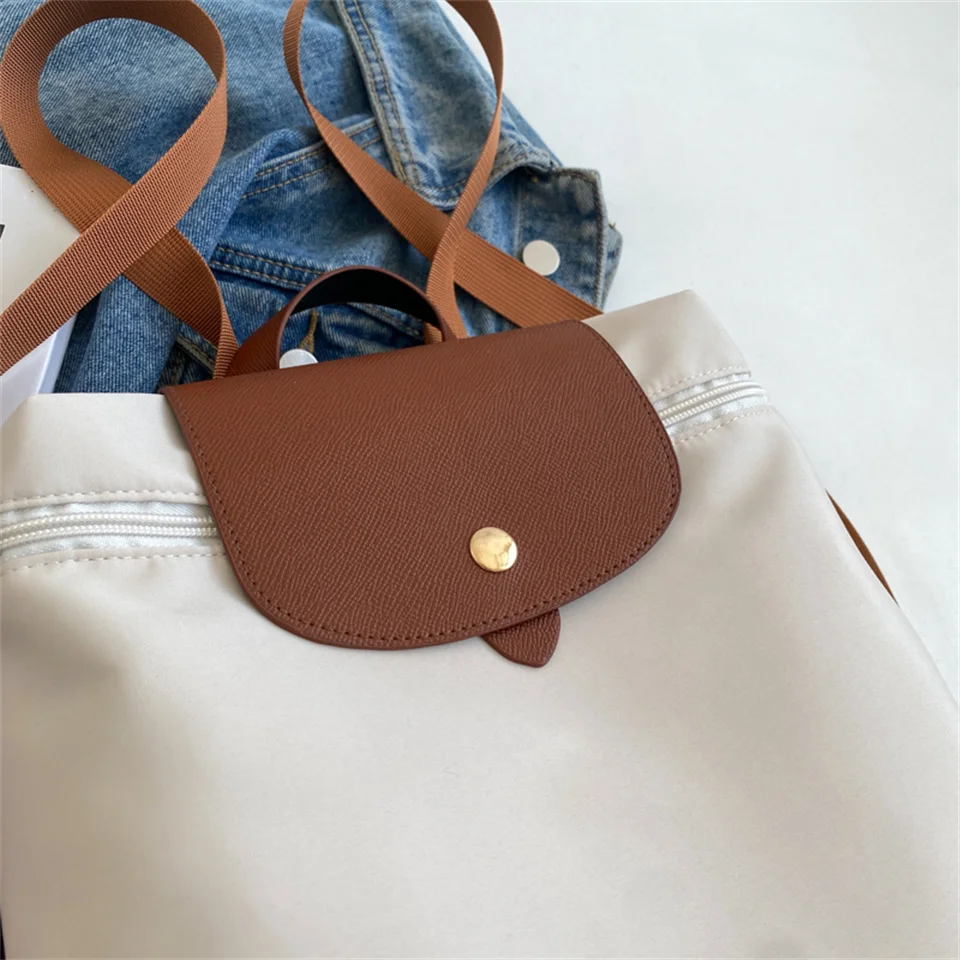Ladies Fashion Trending Backpack Large Capacity Portable Travel College Student School Bag Female Casual Versatile Shopping Bag