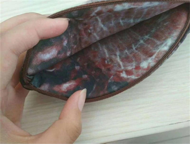 Simulated Crucian Pencil Bag Personality Creative Salt Fish Shaped Pen Pencil Case Funny Handbag for Students Teenages Girls