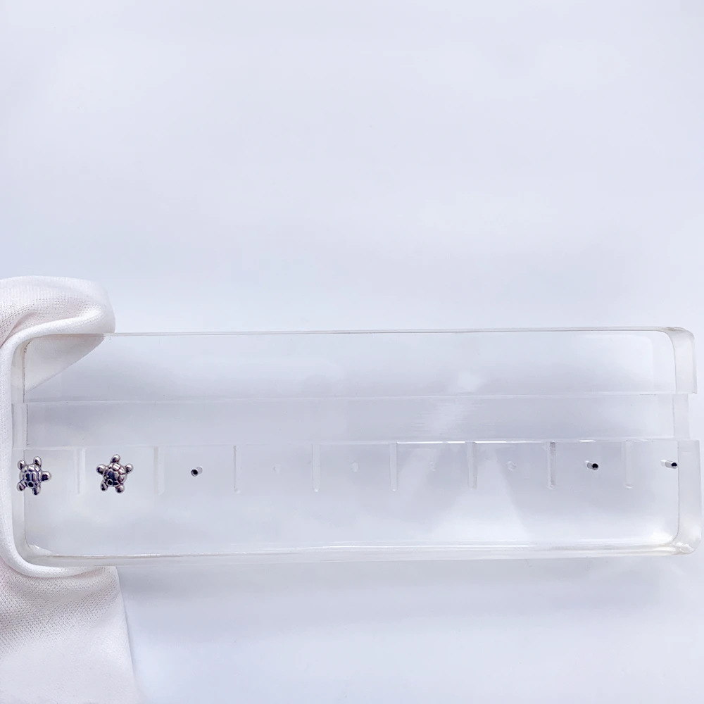Hot Selling Acrylic Display Frame Umbilical Tongue Lip Nail Puncture Jewelry High Penetration Fine Polishing Display Frame