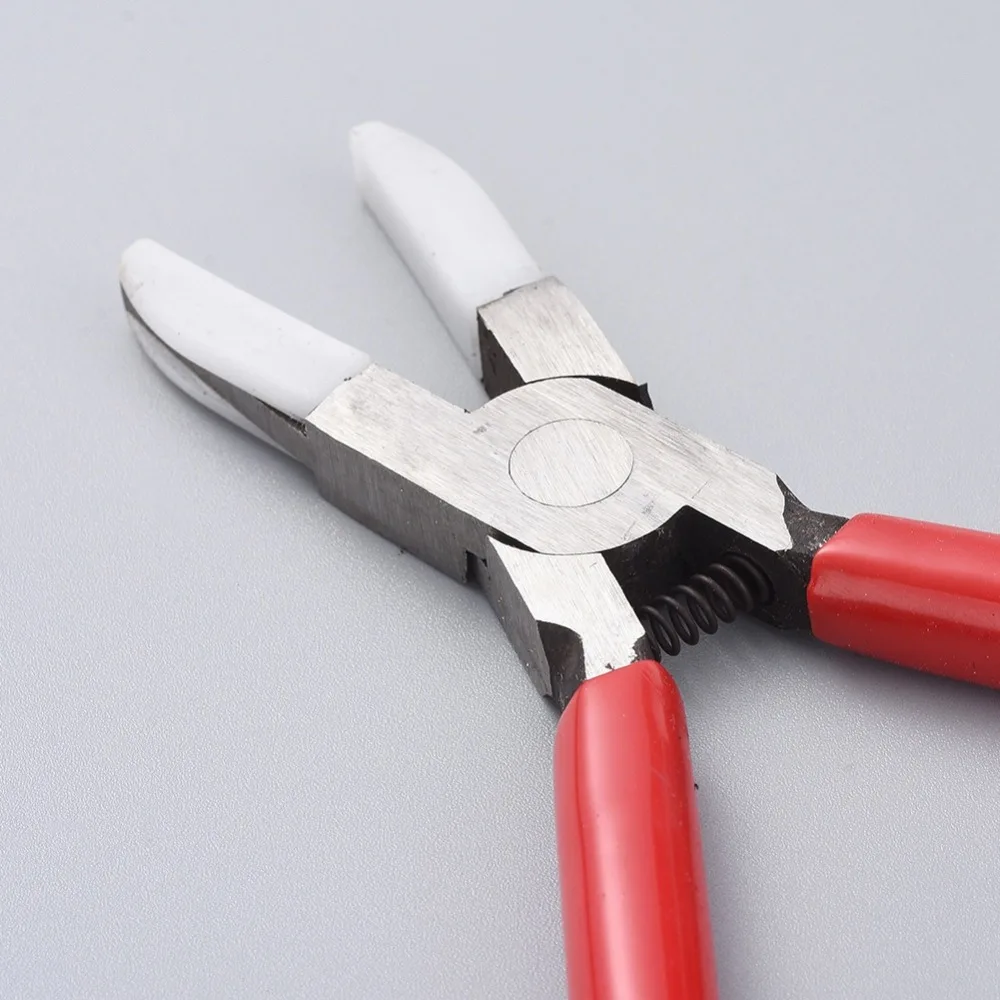 Pandahall Carbon Steel Jewelry Pliers Red Flat Nose Plier with Cover for Jewelry DIY Making Tools 142x98x8mm