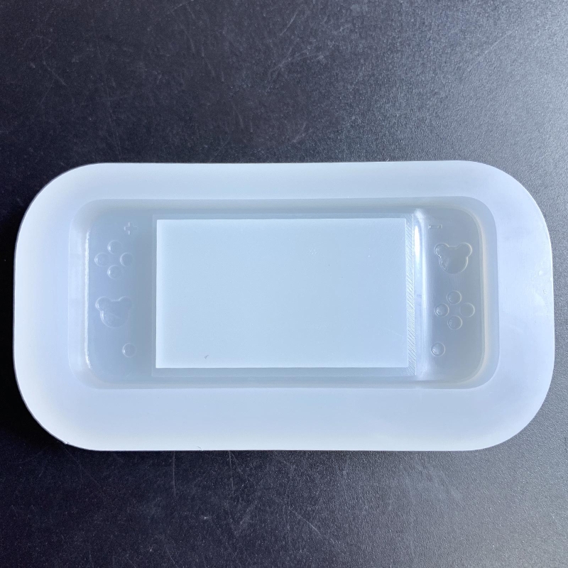 Quicksand Resin Shaker Silicone Molds Video Games DIY Craft Keychain Decorations