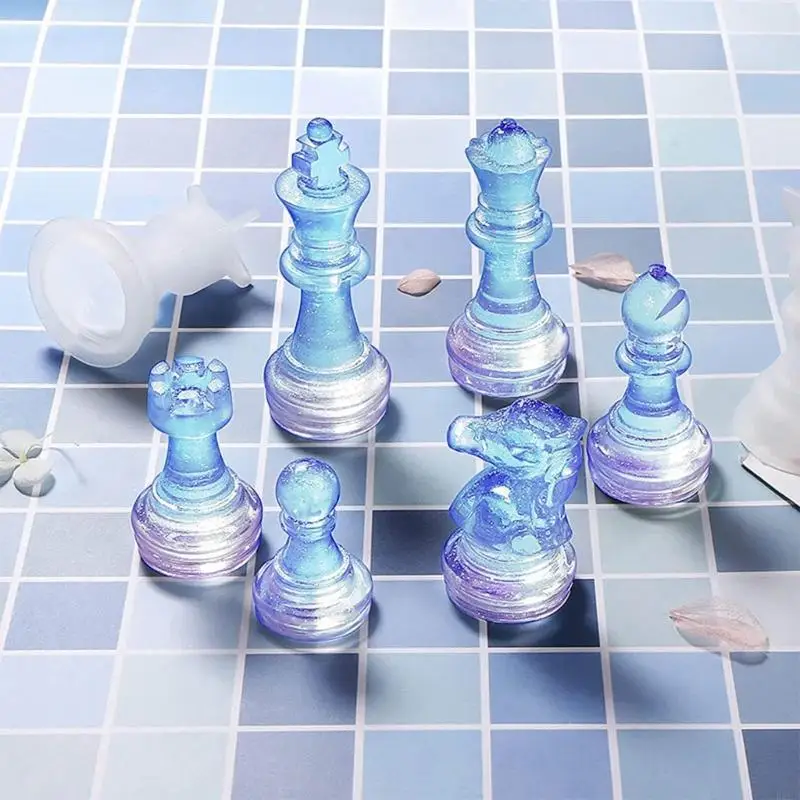 R7UF 3D International Chess Piece Mold Jewelry Resin Casing Mold Chess Shaped Chocolates Candy Baking Tools Easy to Use
