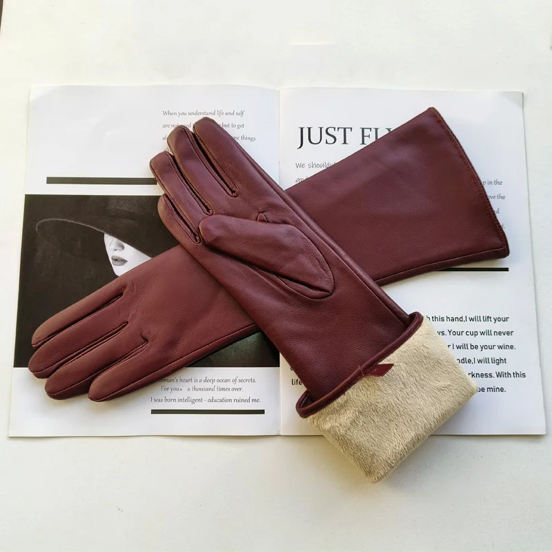 New Women's Long Sheepskin Gloves with Plush Insulation and Windproof Leather Gloves for Driving