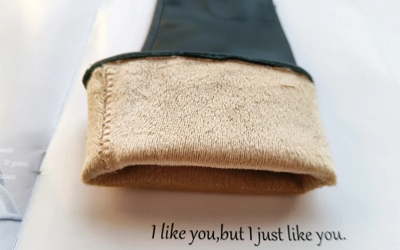 New Women's Long Sheepskin Gloves with Plush Insulation and Windproof Leather Gloves for Driving