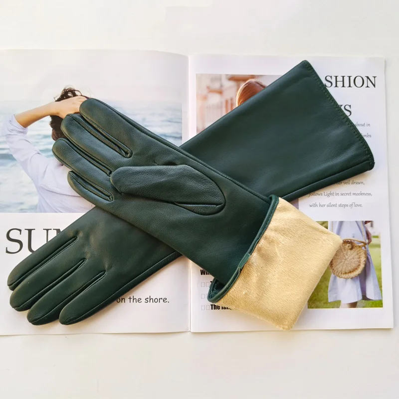 New Women's Long Sheepskin Gloves with Plush Insulation and Windproof Leather Gloves for Driving