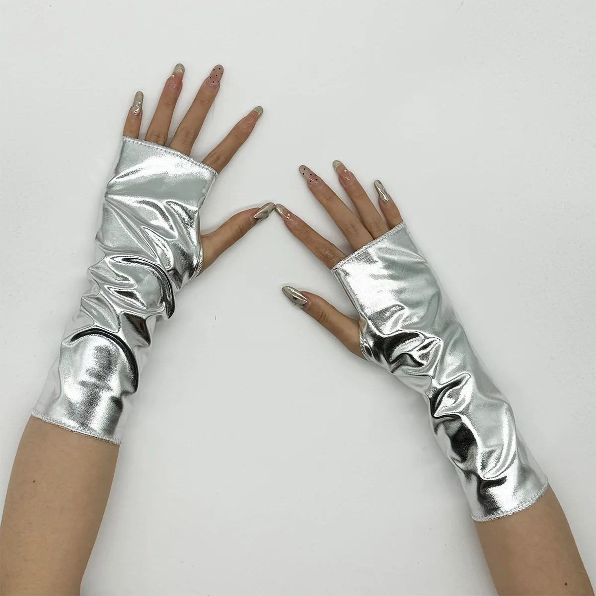 1Pair Women's Faux Patent Leather Punk Gothic Style Short Fingerless Gloves Fashion Hip Hop Performance Party Half Finger Mitten