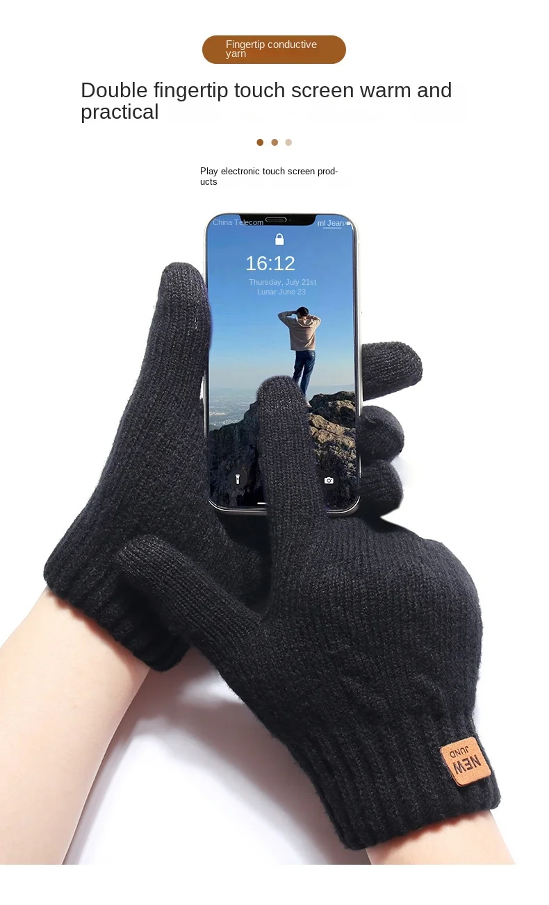 Wholesale Fleece Lined Fashion Warm Black Cable Knitted Winter Touch Screen Gloves