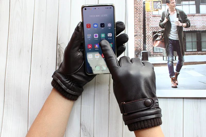 Touch Screen Leather Sheepskin Gloves Men's Winter Thickening Warmth Motorcycle Driving Fashion 2026 New Brown Finger Gloves