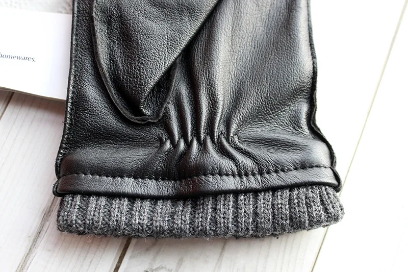 Touch Screen Leather Sheepskin Gloves Men's Winter Thickening Warmth Motorcycle Driving Fashion 2026 New Brown Finger Gloves