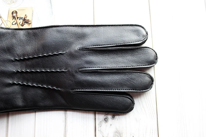 Touch Screen Leather Sheepskin Gloves Men's Winter Thickening Warmth Motorcycle Driving Fashion 2026 New Brown Finger Gloves