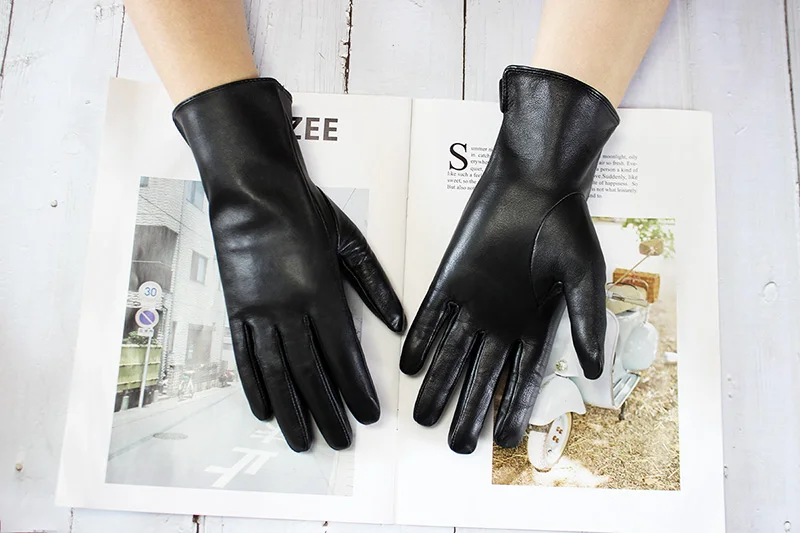 Summer Driving Sheepskin Gloves for Women Touch Screen Color Genuine Leather Fashionable and Simple Motorcycle Riding Gloves
