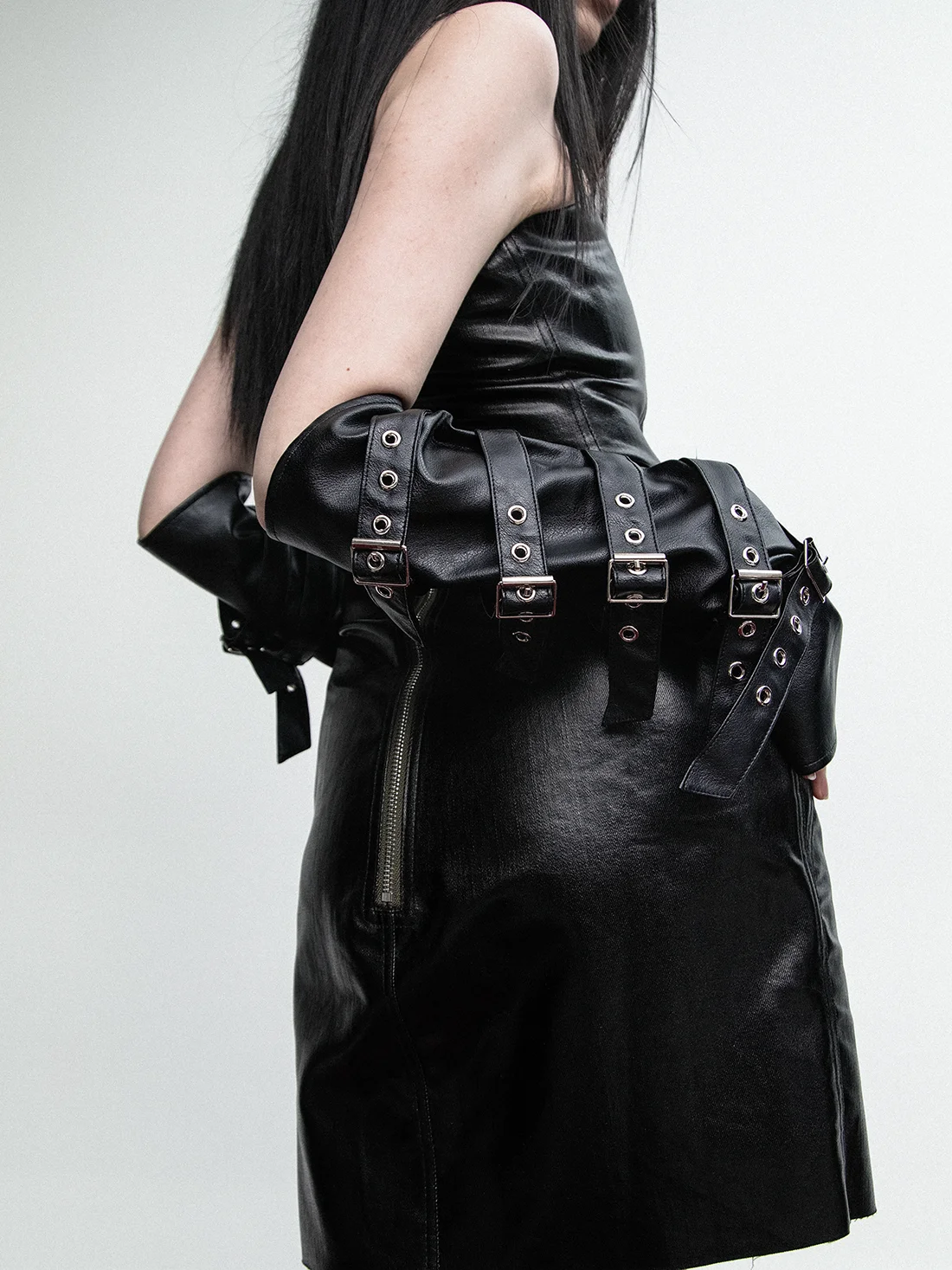 Gothic Punk Pu Leather Long Gloves Woman Techwear Style Adjustable Leather Strap Fingerless Gloves Hip Hop Cosplay Arm Sleeves