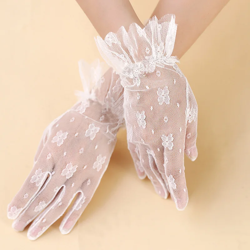 Japanese Soft Girl Black White Lace Gloves Girl Gothic Lolita Mesh Bow Flower Lace Gloves Sweet Wristband Maid Cosplay Accessory