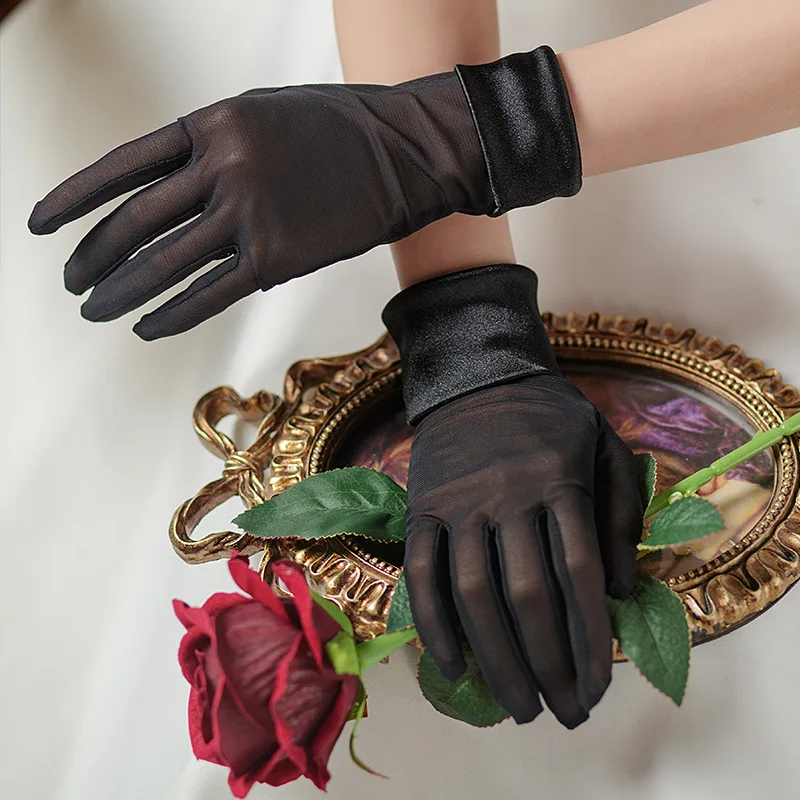 Japanese Soft Girl Black White Lace Gloves Girl Gothic Lolita Mesh Bow Flower Lace Gloves Sweet Wristband Maid Cosplay Accessory