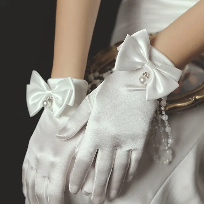 Japanese Soft Girl Black White Lace Gloves Girl Gothic Lolita Mesh Bow Flower Lace Gloves Sweet Wristband Maid Cosplay Accessory