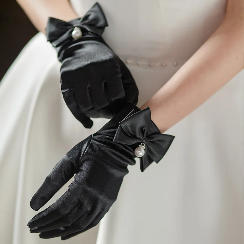Japanese Soft Girl Black White Lace Gloves Girl Gothic Lolita Mesh Bow Flower Lace Gloves Sweet Wristband Maid Cosplay Accessory