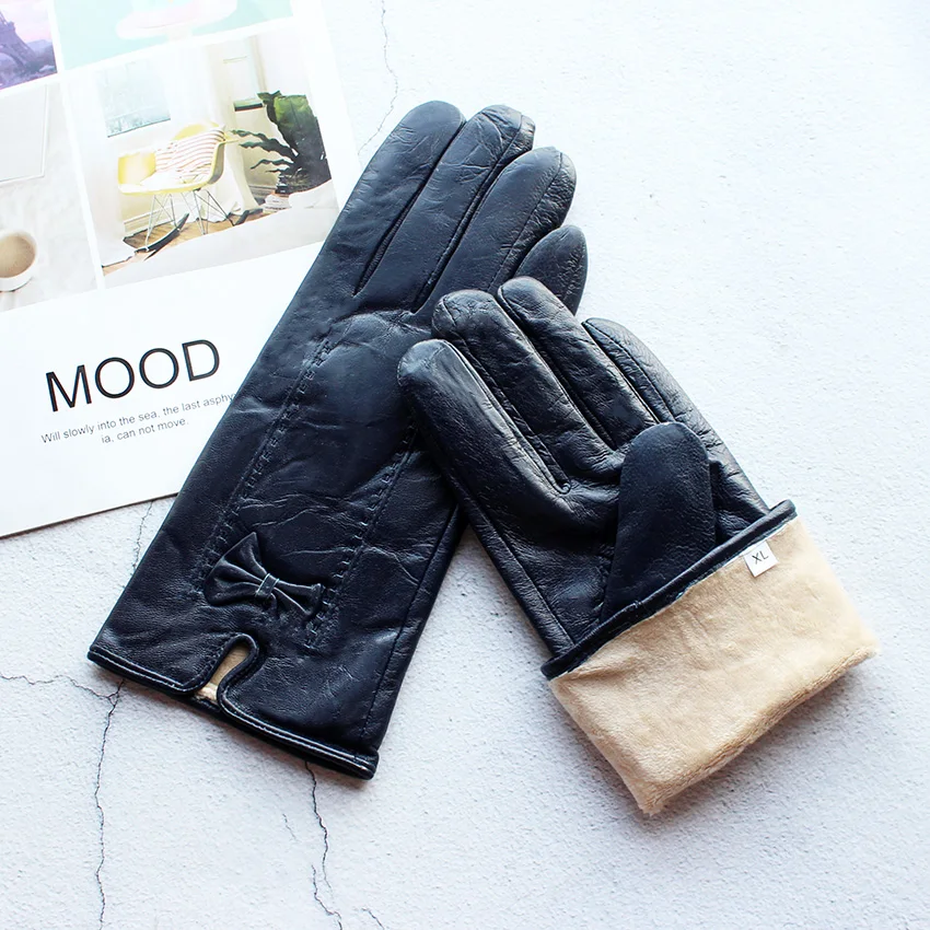 Women's Winter Warm Color Leather Gloves Fashion Striped Style Windproof Sheepskin Velvet Lining Driving Gloves