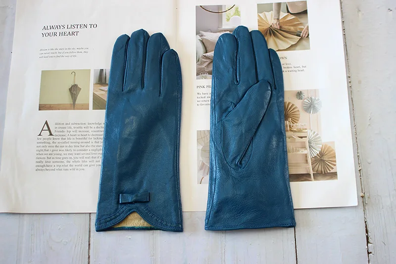 Women's Winter Warm Color Leather Gloves Fashion Striped Style Windproof Sheepskin Velvet Lining Driving Gloves
