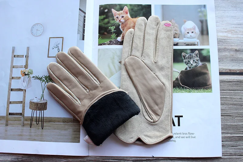 Women's Winter Warm Color Leather Gloves Fashion Striped Style Windproof Sheepskin Velvet Lining Driving Gloves