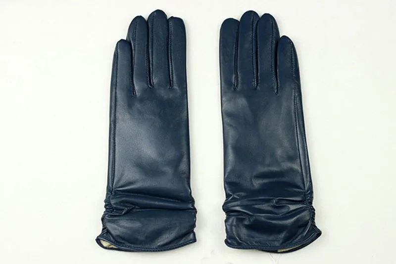 Women's Sheepskin Leather Gloves With Velvet Lining For Warmth in Autumn and Winter Outdoor Anti Cold Motorcycle Driving Gloves