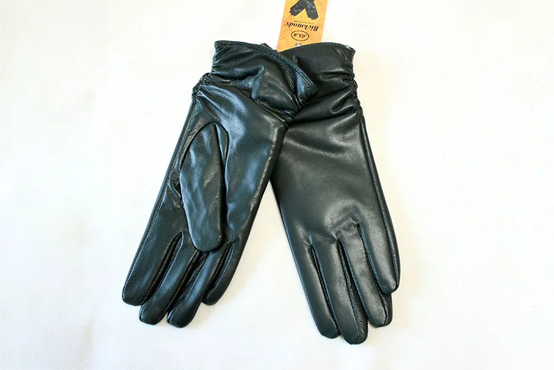 Women's Sheepskin Leather Gloves With Velvet Lining For Warmth in Autumn and Winter Outdoor Anti Cold Motorcycle Driving Gloves